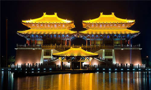 曾是世界最繁华的城市 新中国的备选首都 如今却变成四线城市 全网搜