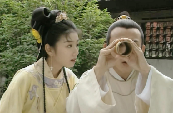 黄奕聂远同框引发回忆杀昔日恋人成好朋友男方曾对妻子提前任