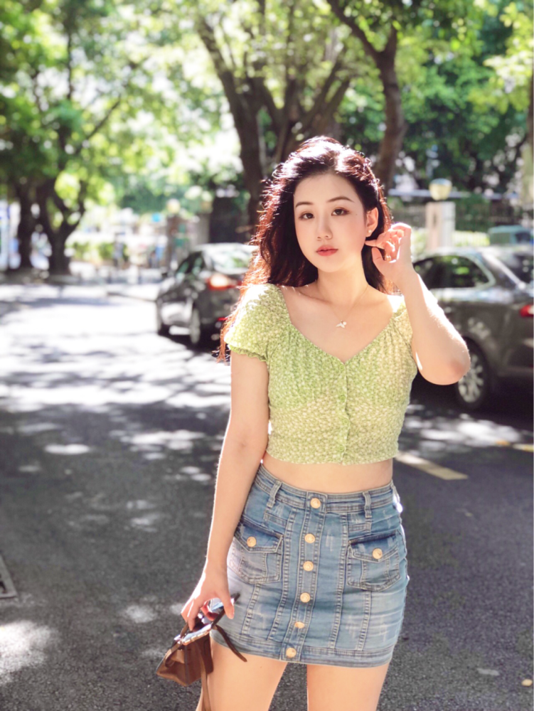 微胖女生春夏这么穿,时尚显高又显瘦!_腾讯新闻