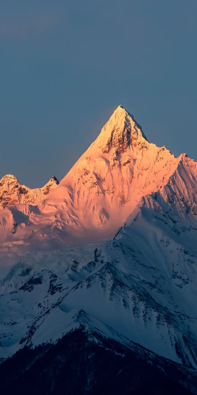 他游走西部,把壮丽山河拍成张张美图壁纸_腾讯新闻