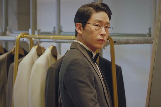 顶楼是什么让朱丹泰和千瑞珍变得如此心狠手辣