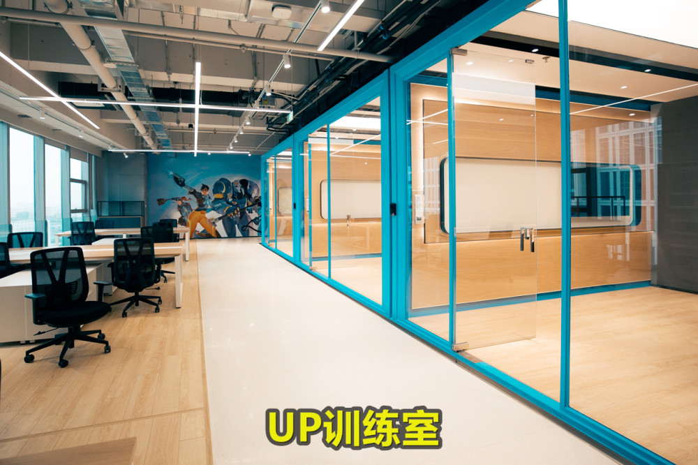 职业选手每天训练都不经常运动,所以他们的体质相对来说较弱,很多