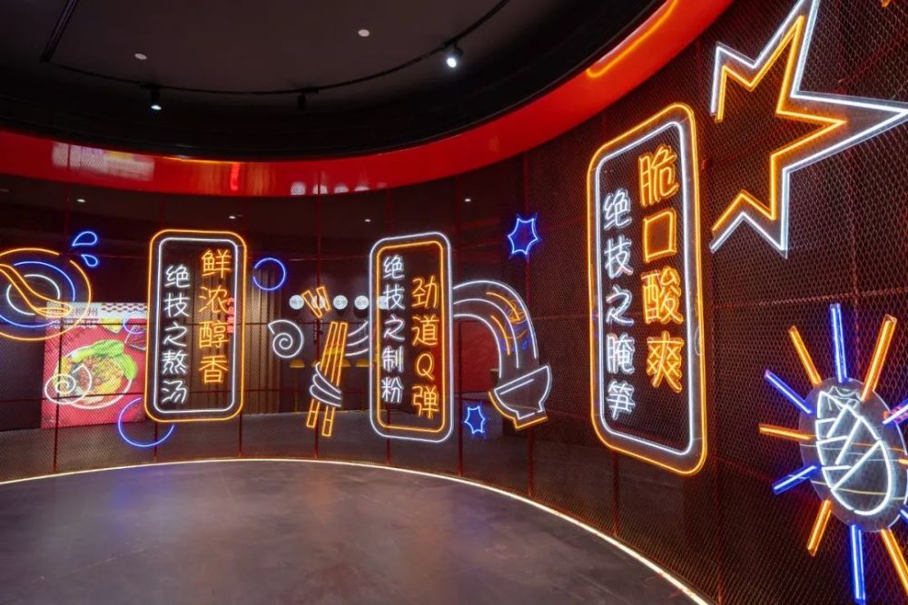 螺蛳粉之旅体验线路全国首发这简直是柳州螺蛳粉会客厅啊
