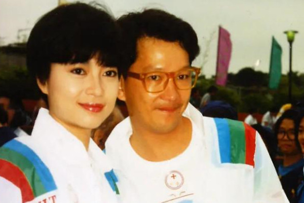 突然离世的廖启智虽然不是男一号但在香港娱乐圈也算得上是事业有成