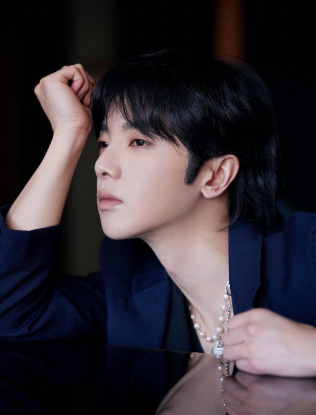 华晨宇华晨宇华晨宇的照片