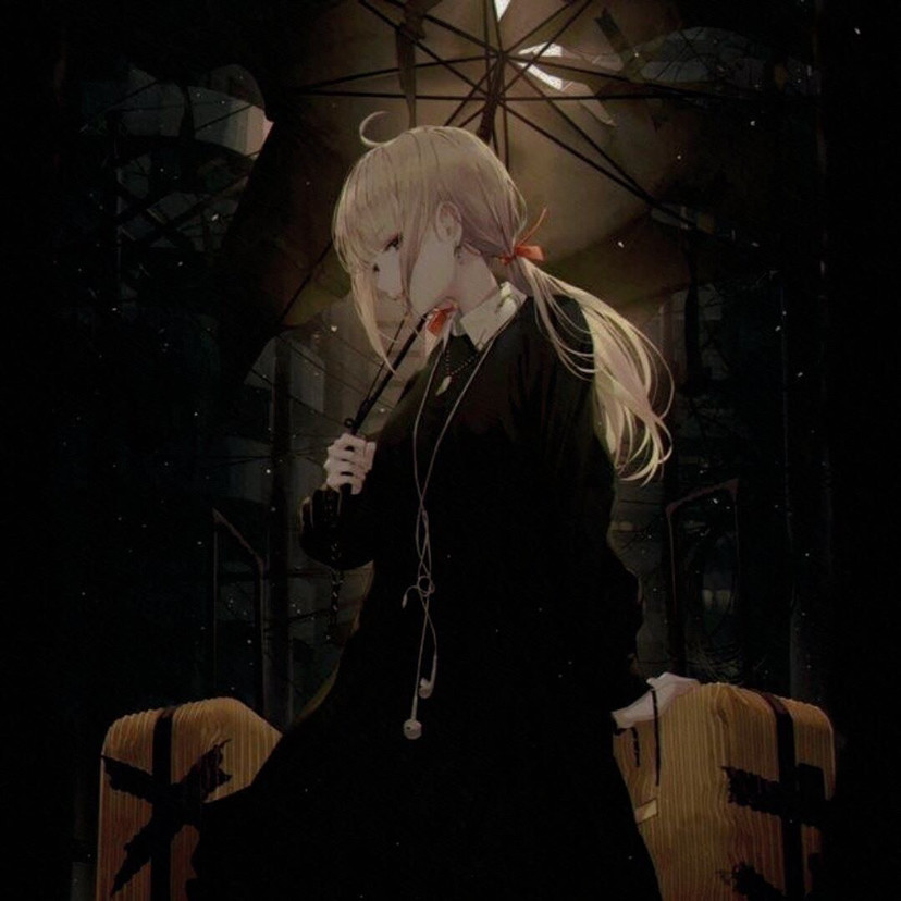 给人感觉很孤独的黑白动漫头像