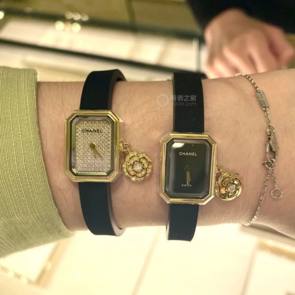 美女猫露探店购入chanel冰糖丝绒满天星