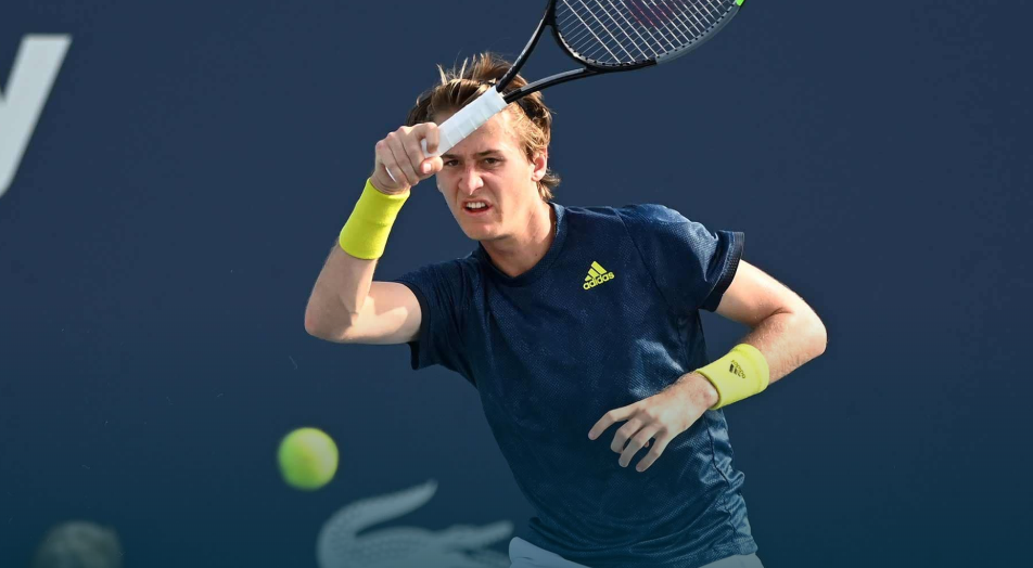 科达其他场次中,本赛季已经第4次相遇的卢布列夫和福索维奇隔网对战