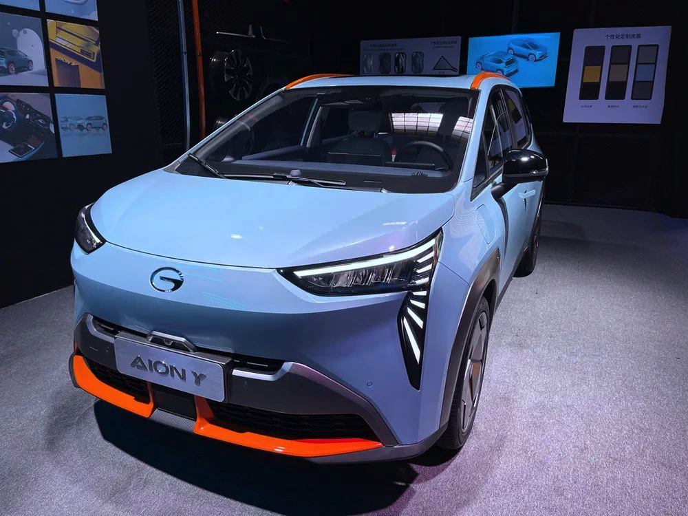 广汽埃安aion y预售10.59-14.99万 配弹匣电池