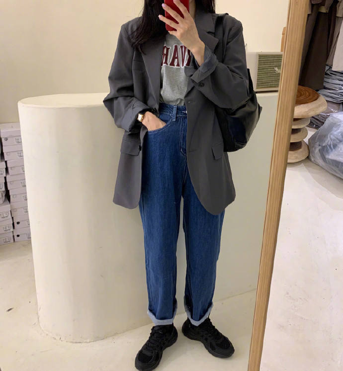 女生超简单实用的ins风格穿搭分享!快来看看吧!