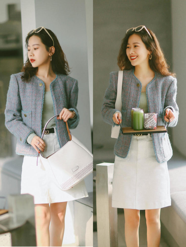 很多初入职场的女生想表现出甜美的少女感,但在严肃的职场上又怕弄巧