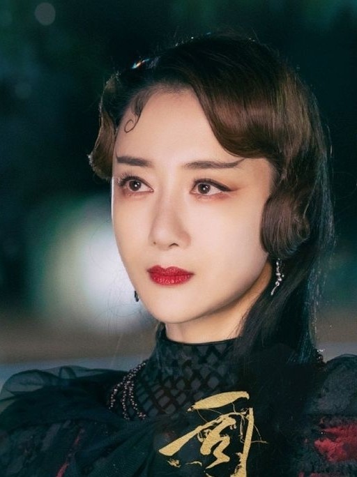 司藤白英痴情错付终是人间不值得