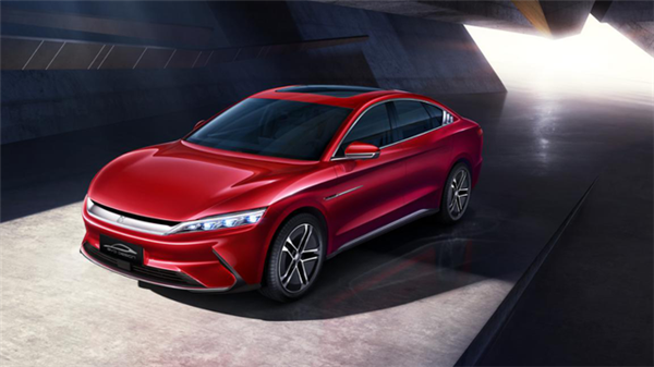大降2万！比亚迪汉EV入门车型上线 续航远超特斯拉Model 3
