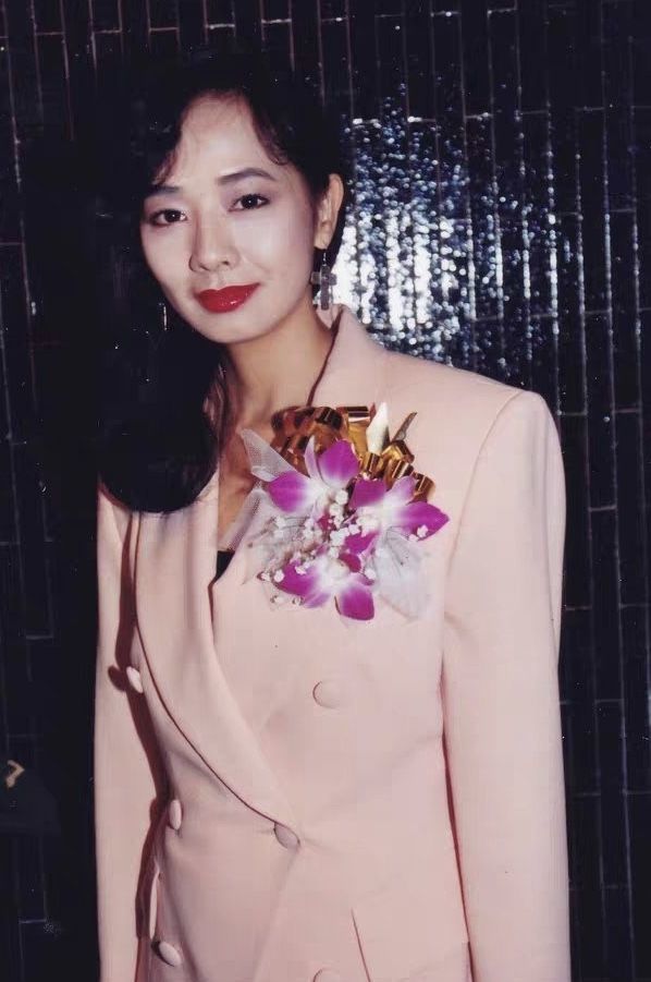 分手后两人都迎来事业巅峰和毛舜筠分手以后,张国荣便全身心投入到了