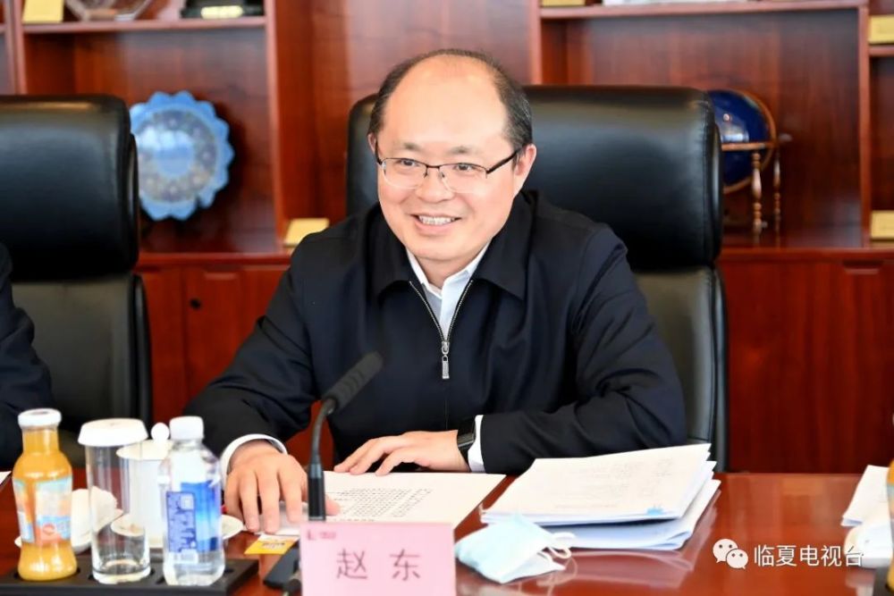 郭鹤立一行在京拜会中国石油化工集团有限公司党组副书记董事赵东