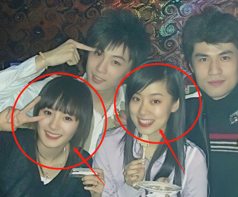 张小斐探班杨幂被指好闺蜜,二人早期互动被扒,是否塑料情一望而知