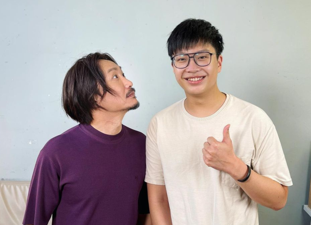 廖启智儿子社交账号曝光,俩儿子反差极大,唯一全家福好温馨