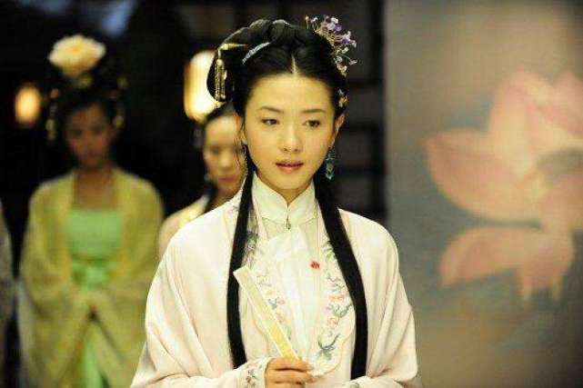 妾的身份能比得上妻吗？她们只是丈夫买来的，难怪妻子不阻止纳妾_腾讯新闻