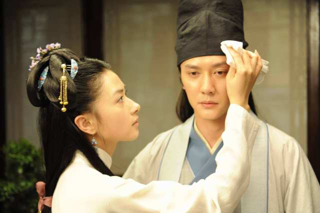 妾的身份能比得上妻吗？她们只是丈夫买来的，难怪妻子不阻止纳妾_腾讯新闻