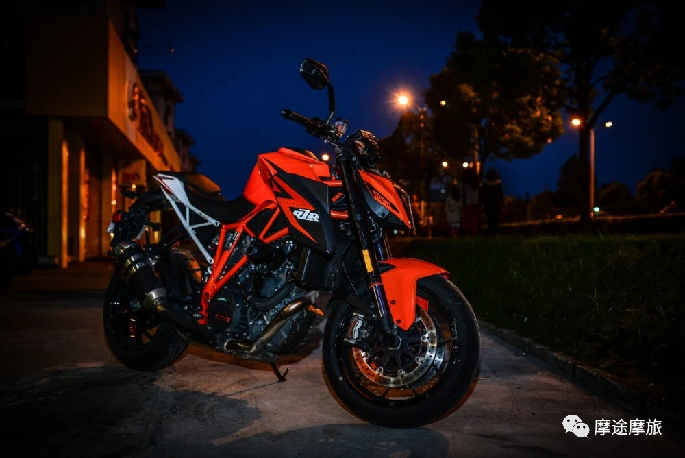性价比小公爵2021ktm200duke海外发布