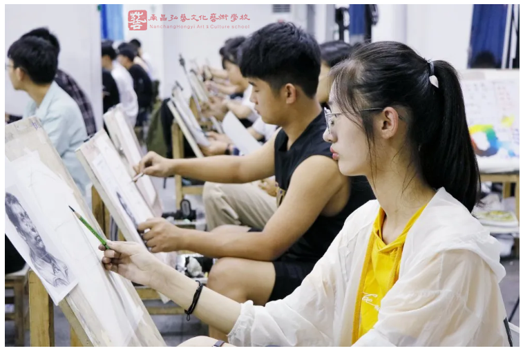 南昌艺考培训：2021届美术生画室集训常见问题，你有中招嘛？
