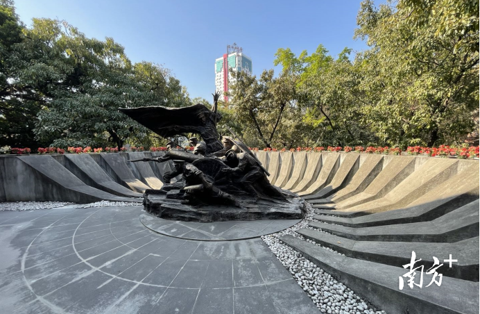 值得一提的是,这一线路囊括了石龙博物馆,石龙东征博物馆,石龙剧中