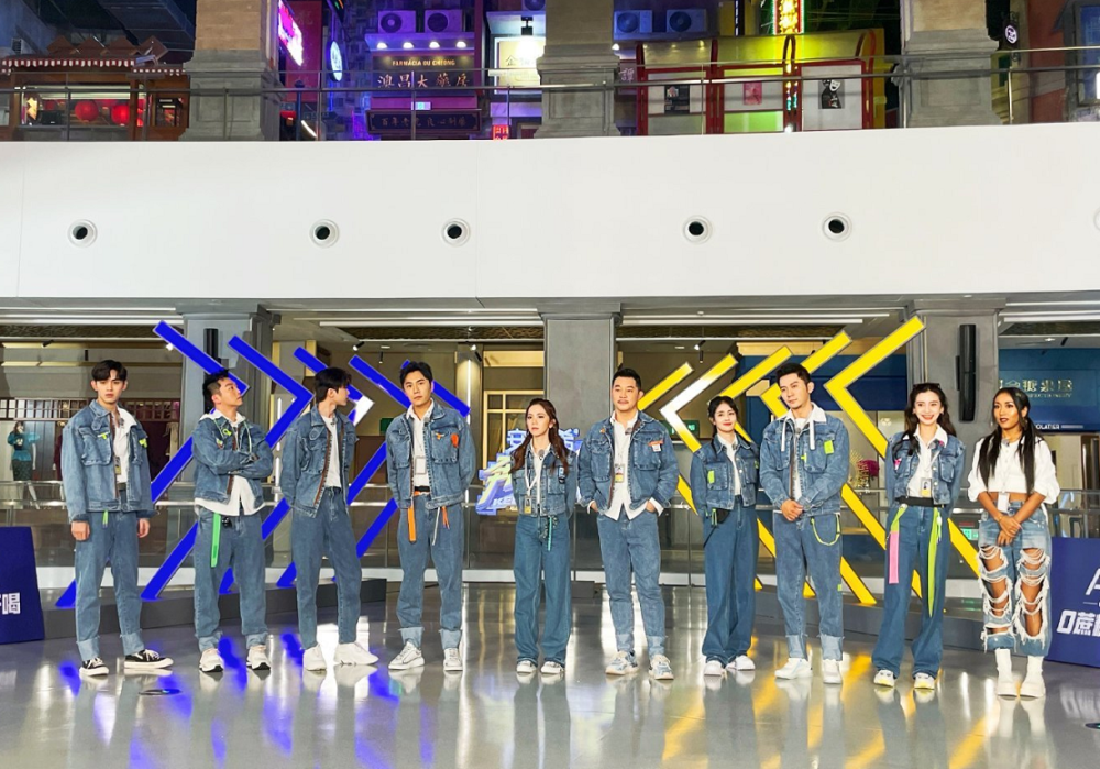 跑男9路透照并曝光第一期飞行嘉宾才首录就放大招了