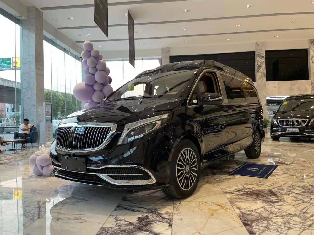 2021新款奔驰v260l高顶限量版奢石锦绣山河_腾讯新闻