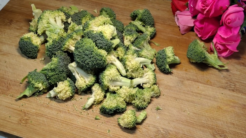 用清水洗西蓝花 等于吃虫卵 教你简单3步 虫卵脏污跑干净 腾讯新闻