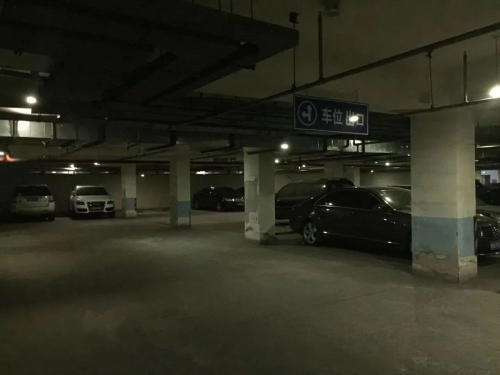 地上地下环境两重天