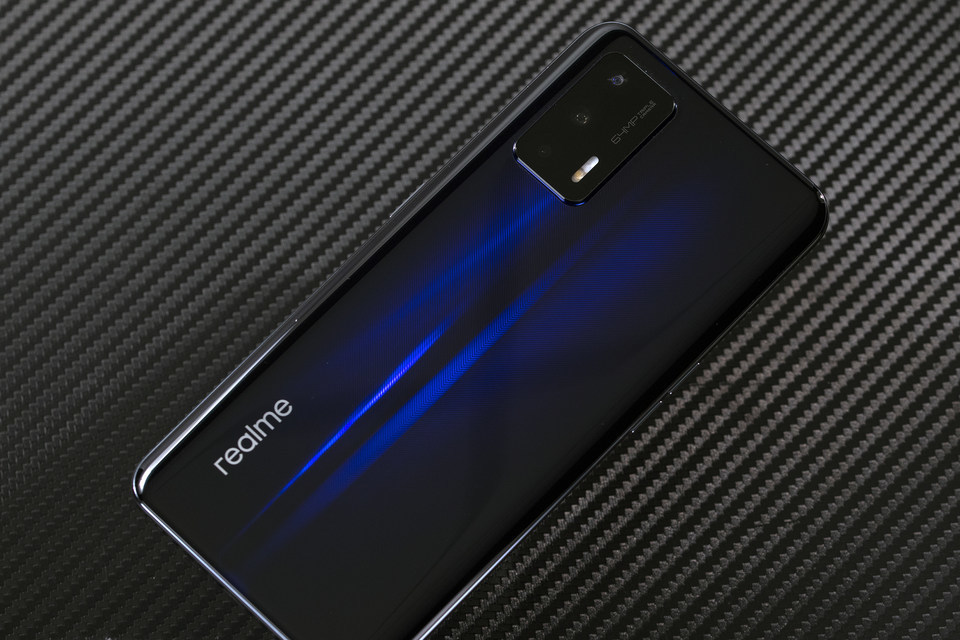 realme真我gt图赏结合科技与艺术