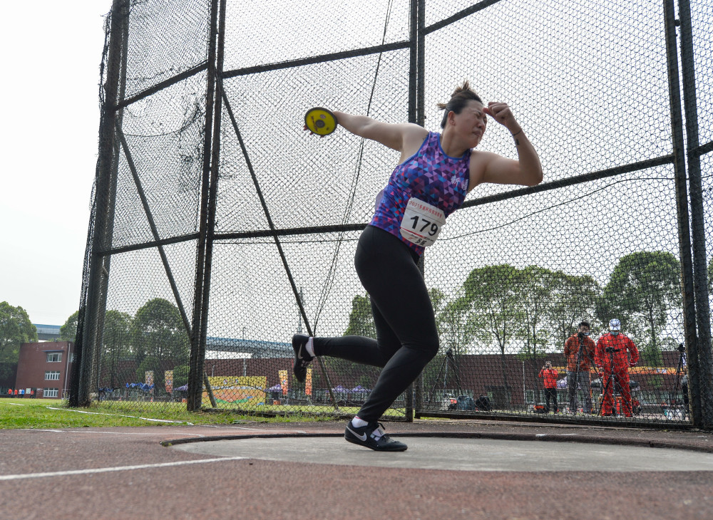 (体育)田径——2021年投掷项群赛第一站:女子铁饼赛况(2)_腾讯新闻