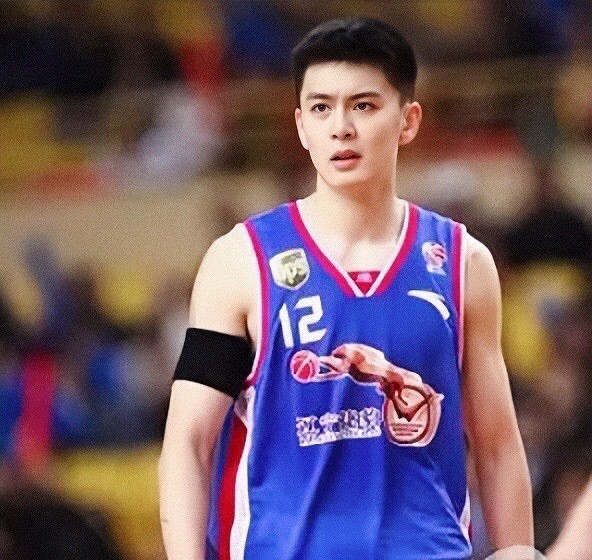 运动员的颜值天花板怎么能少的了杨鸣_腾讯新闻