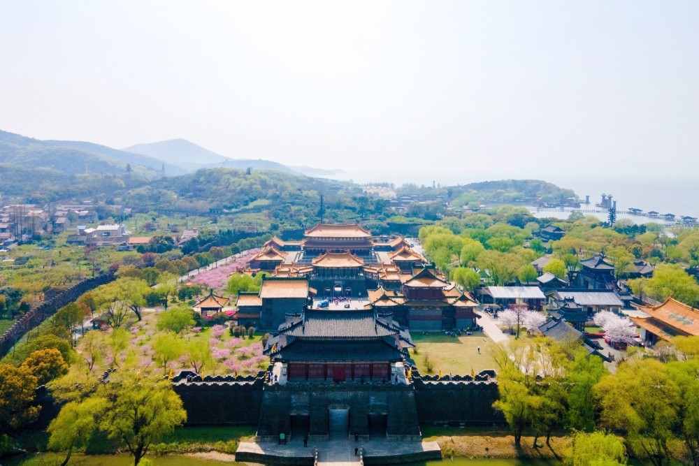 无锡三国水浒城旅行,赏花,看演出,感受古典名著文化魅力