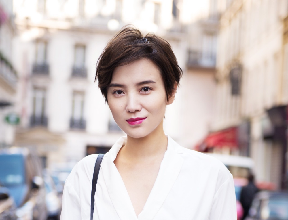 刚开机就爆款预定雷佳音搭档宋佳人世间汇聚金牌班底