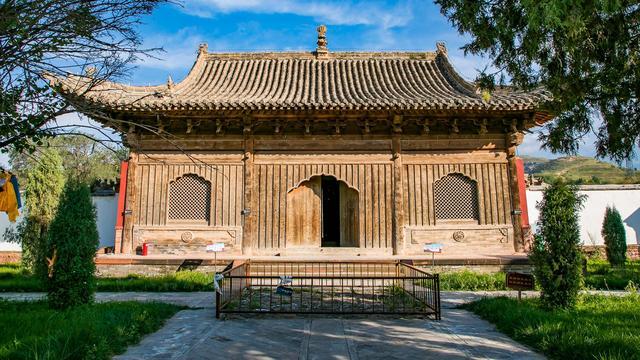 青海乐都这座寺庙，被誉为是“小故宫”，至今已有600多年历史_腾讯新闻