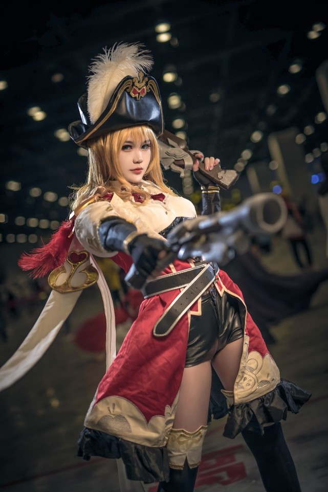 cos欣赏虞姬加勒比小姐