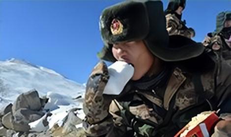 英雄团长祁发宝妻子纪艳享受什么优待