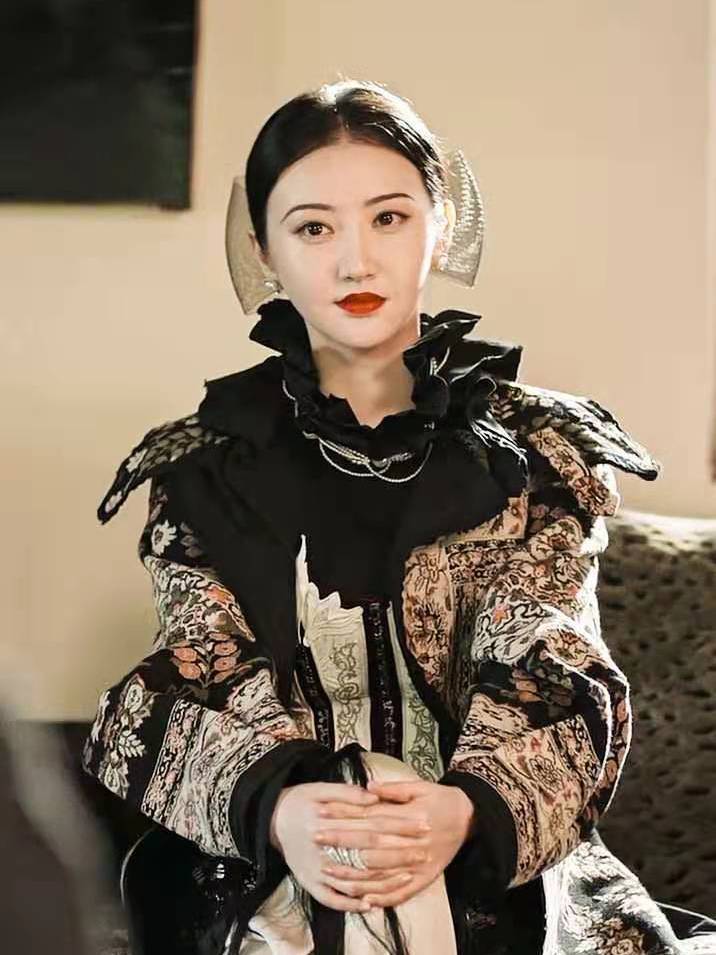 《司藤》景甜又换新发型,美丽不可方物,白英的新造型甜美又漂亮