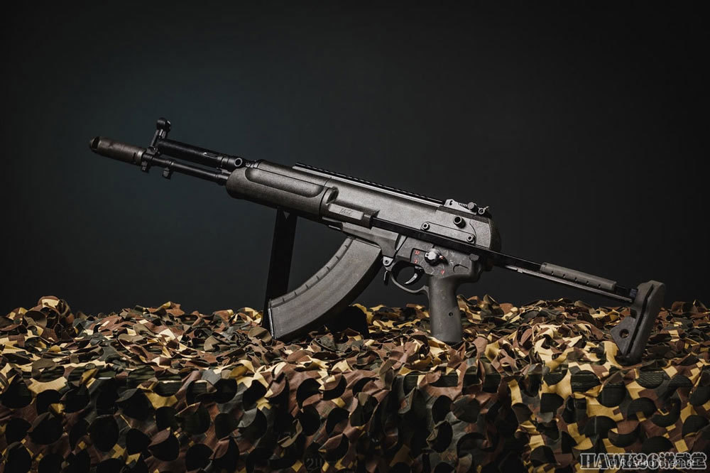 细看a545a762突击步枪采用平衡后坐系统俄特种部队新型装备