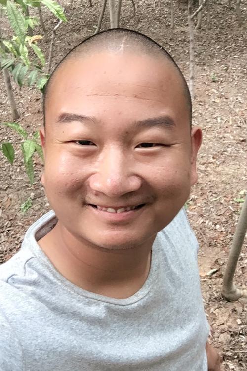 一场演出费35万没有飞机接送不参加阿giao哪来的勇气