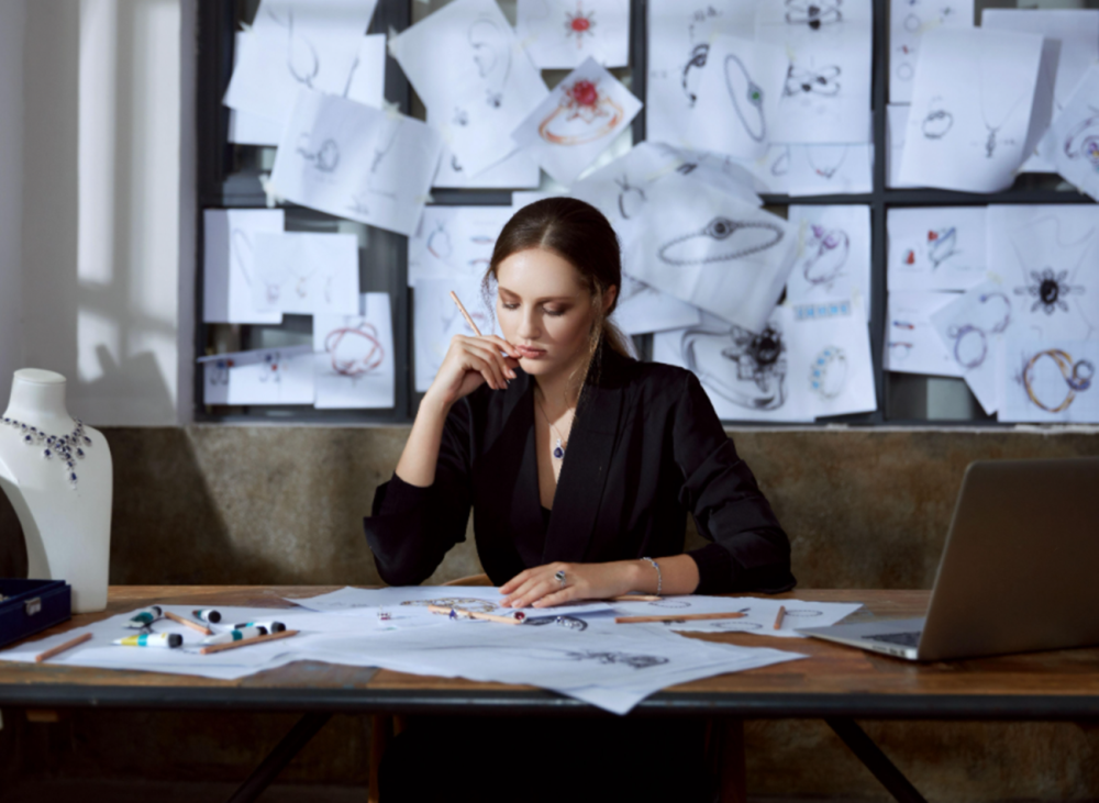 女生职业排行_男生不愿娶的“女生职业”排行,护士未进前三,榜首实在不敢娶(2)