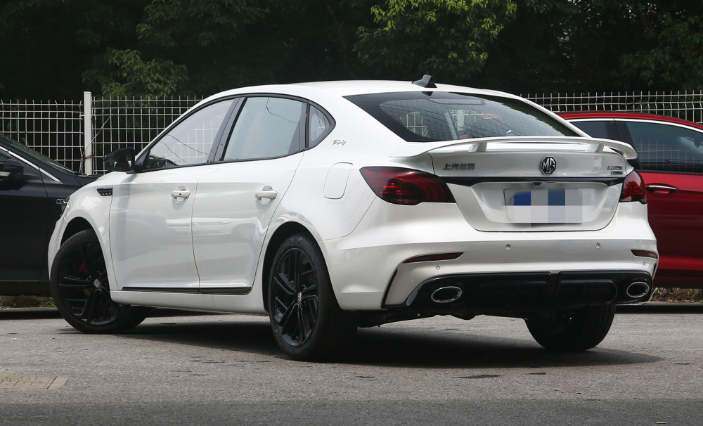 13.38万提了名爵6,用车四个月,车主的真实驾驶感受