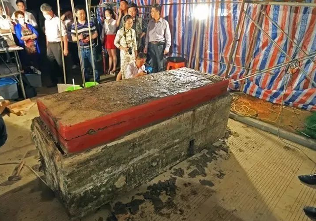 赵匡胤七世孙墓被考古,后人携族谱阻拦,专家:超过800年归国家