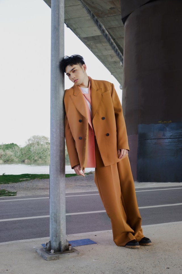 黄伟晋2021年初春推全新单曲金曲天后蔡健雅金牌作词葛大为联手打造