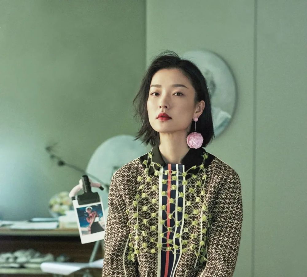 壁纸说:高级耐看超模禁欲脸,杜鹃_腾讯新闻