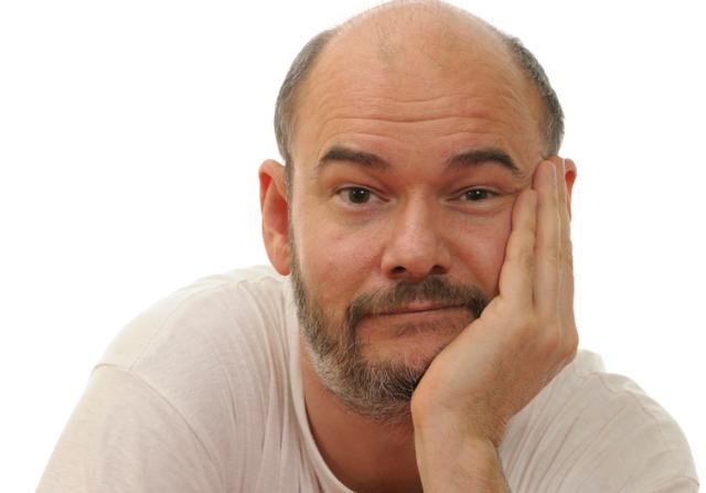 中年油腻男的10个标志自查下若中标莫着急一运动可补救