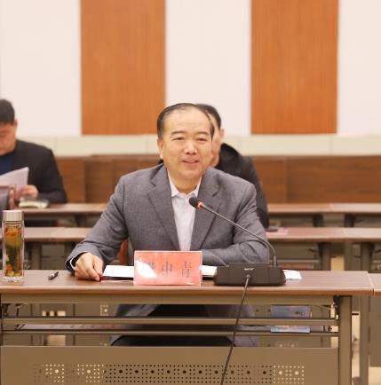 县委书记樊中青代表县四大班子和全县106万人民对中国国土经济学会