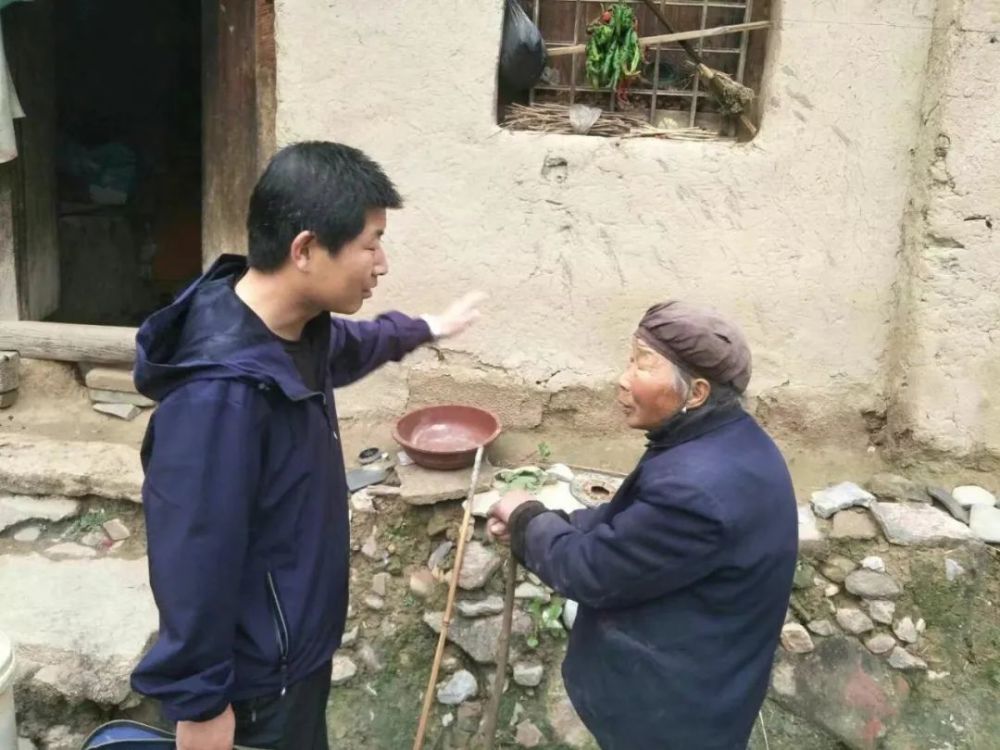 乡土文学陈杰第一书记乡村情外二首