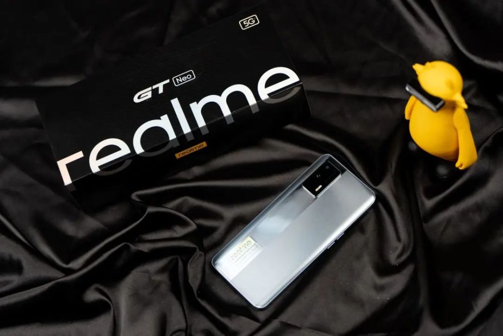realme 真我gt neo评测:不偏科的全能旗舰_腾讯新闻